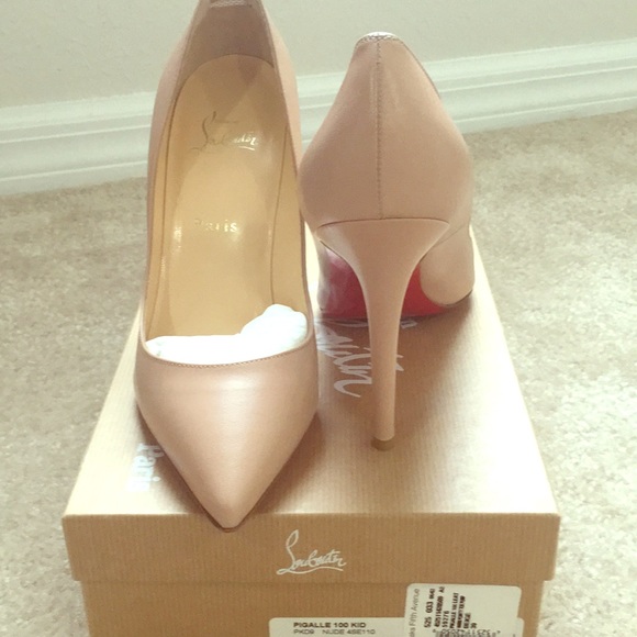louboutin pigalle 100 nude